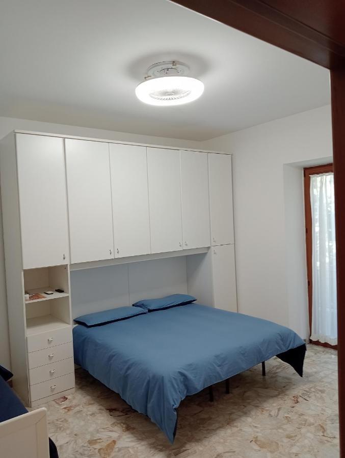 Bici Grill Decimo Miglio Aeroporto Ciampino Francigena Country House Zewnętrze zdjęcie