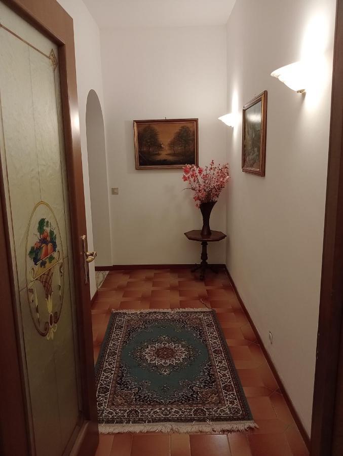 Bici Grill Decimo Miglio Aeroporto Ciampino Francigena Country House Zewnętrze zdjęcie